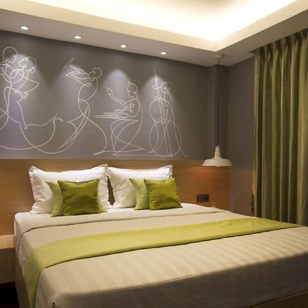 Shwe Pyi San Yar Hotel Rangoon Buitenkant foto