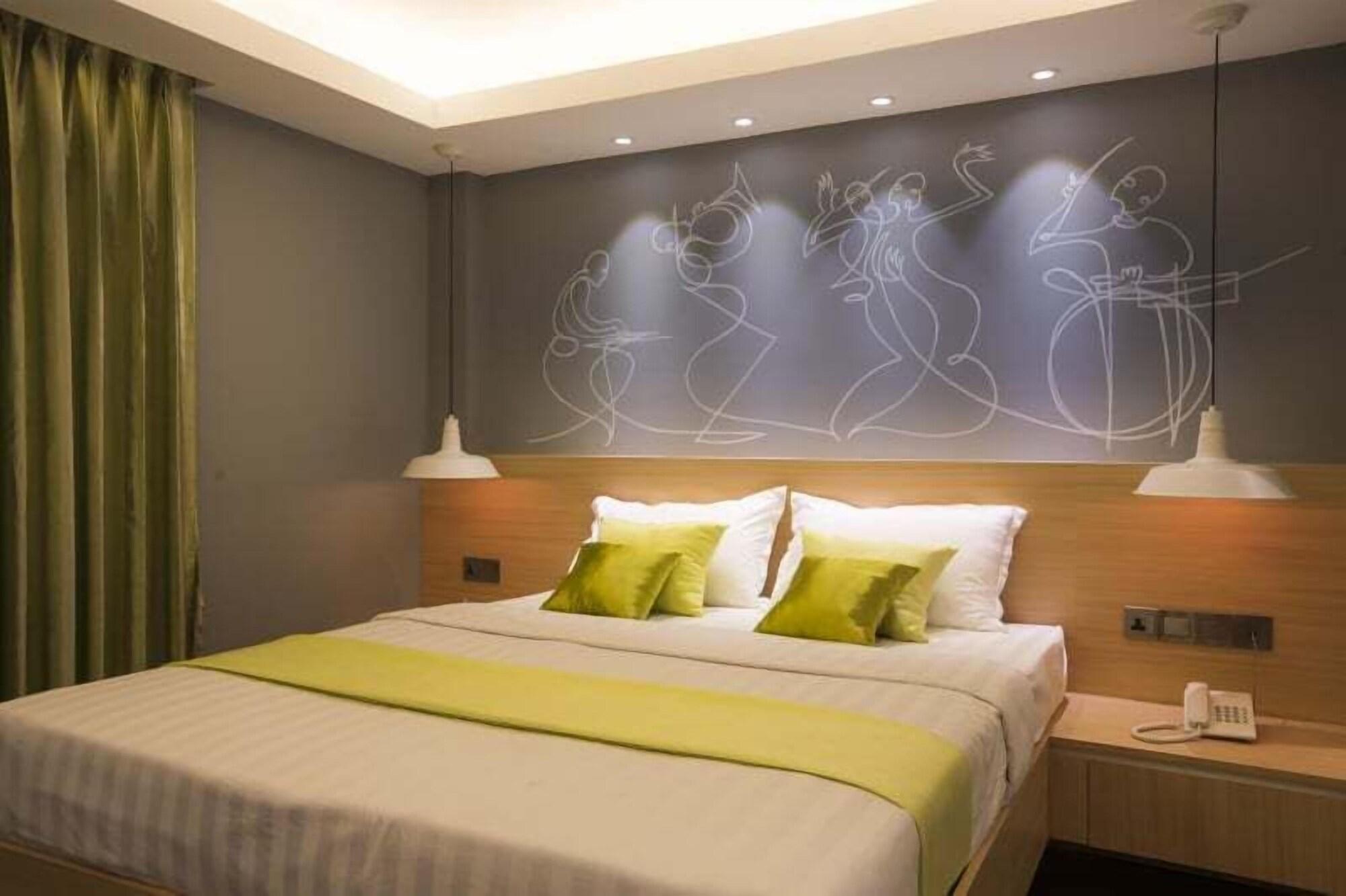 Shwe Pyi San Yar Hotel Rangoon Buitenkant foto