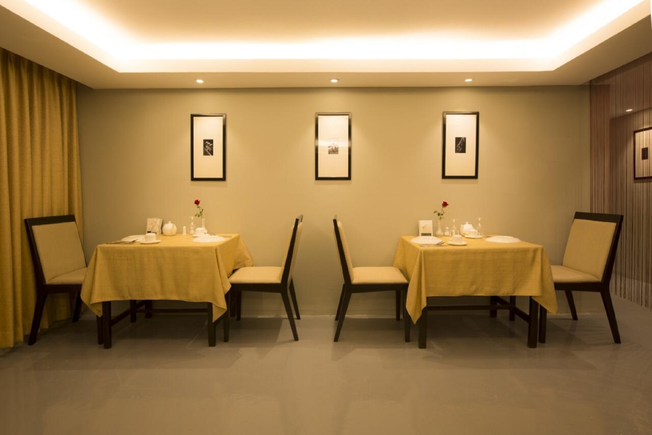 Shwe Pyi San Yar Hotel Rangoon Buitenkant foto