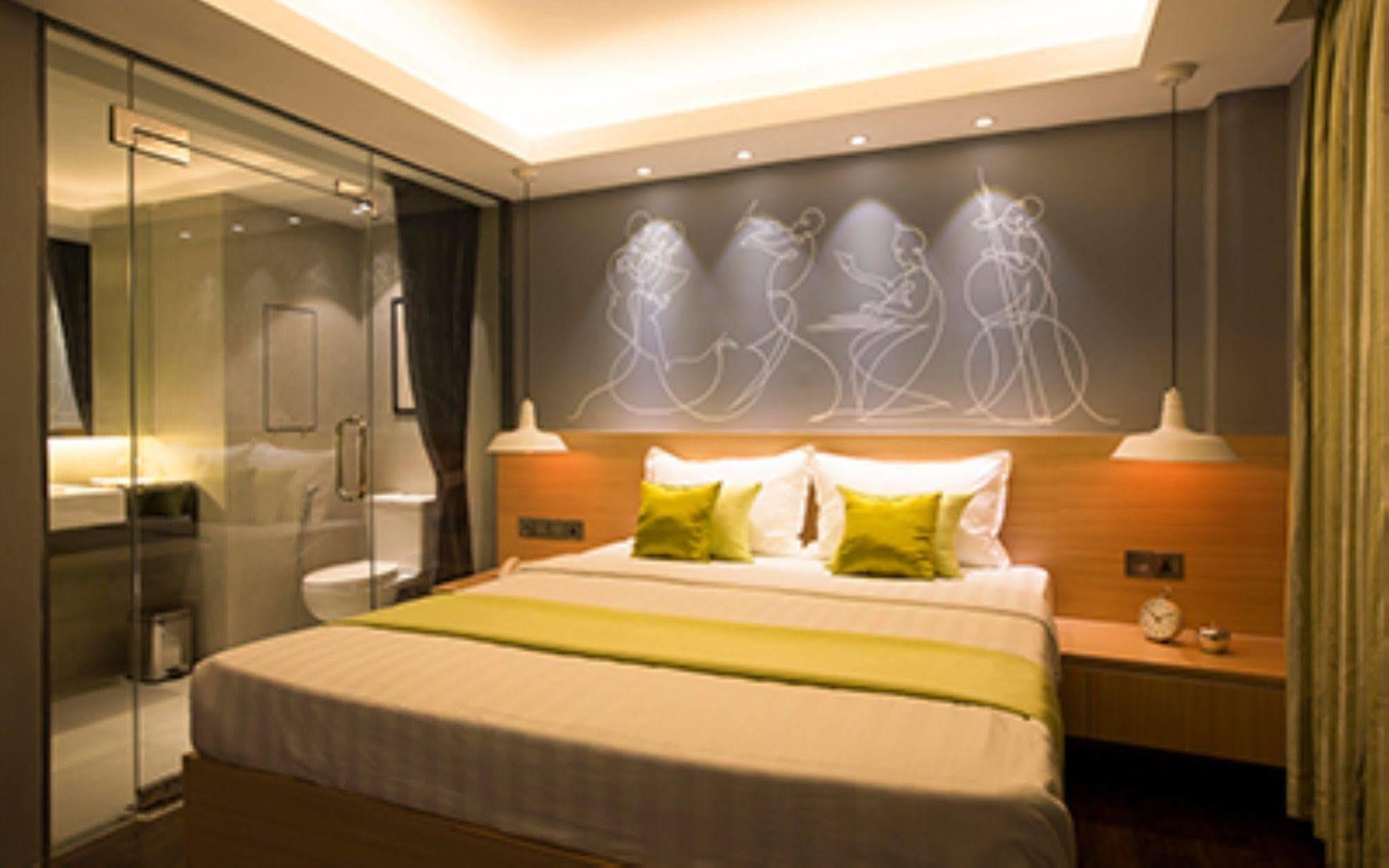 Shwe Pyi San Yar Hotel Rangoon Buitenkant foto